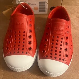 Native Kids Sneakers - Vibrant Red and Classic White